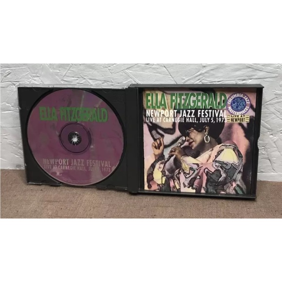 MINT DISCS! LOT of 2 Ella Fitzgerald: Newport Jazz Festival & First Lady of Song - Picture 3 of 12